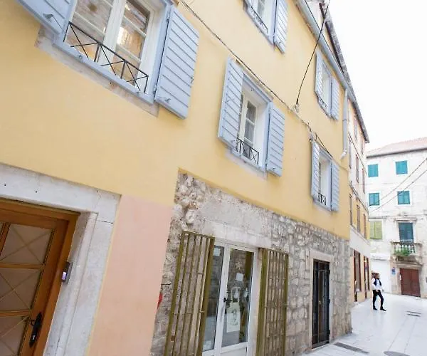 Apartman Luxury Lilly 1 *